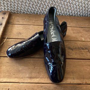 No.10 Navy Patent Leather Flats